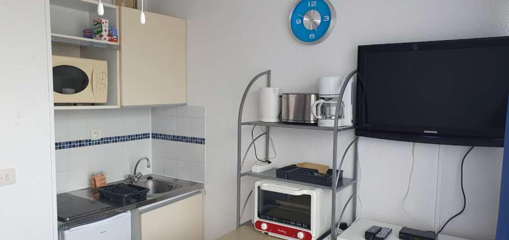 Gruissan Studio Aux Amarines Au Bord De La Plage Du Grazel エクステリア 写真