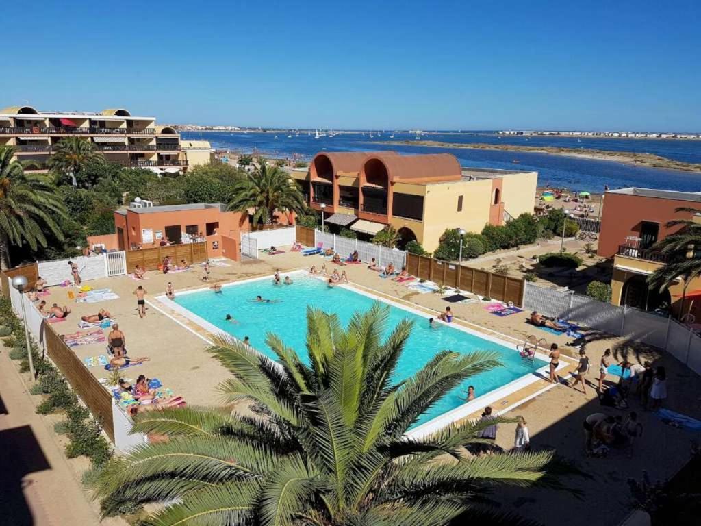 Gruissan Studio Aux Amarines Au Bord De La Plage Du Grazel エクステリア 写真